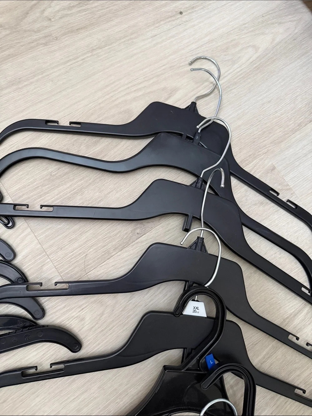24 Lot of Black Plastic Clothing Hangers - Multipack